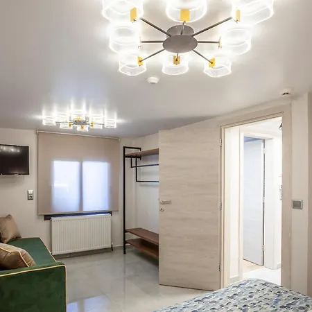 Olia Seaside 120m From The Pefkochori