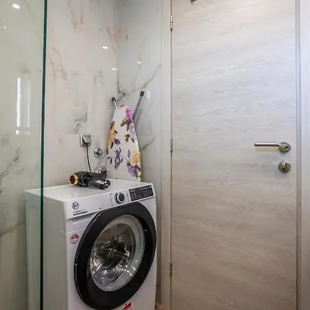 Апартаменты Olia Seaside 120m From The