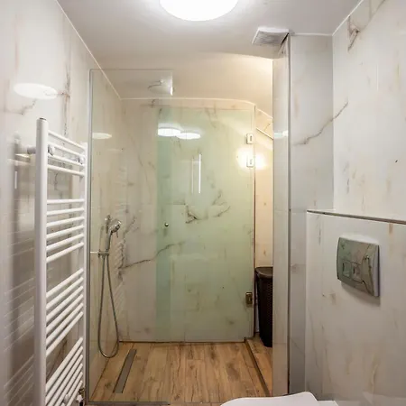 Olia Seaside 120m From The Апартаменты *