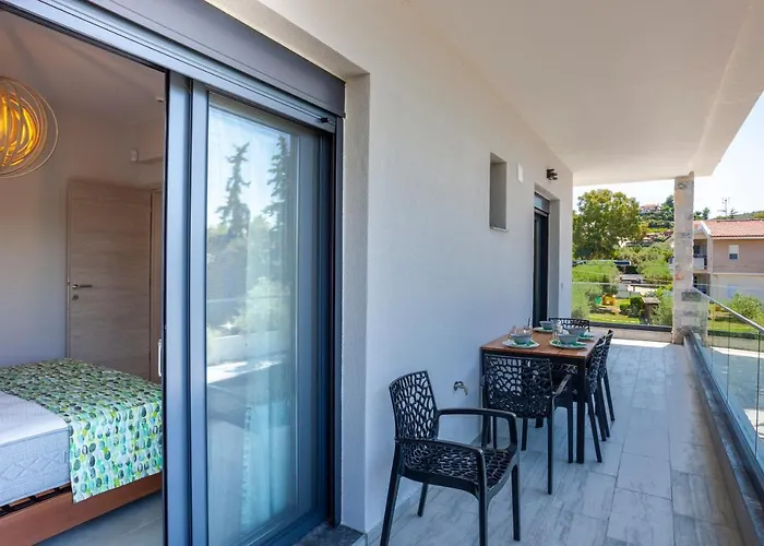 Appartamento Olia Seaside 120m From The