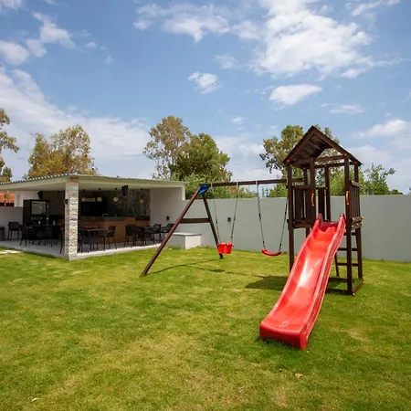 Olia Seaside 120m From The شقة