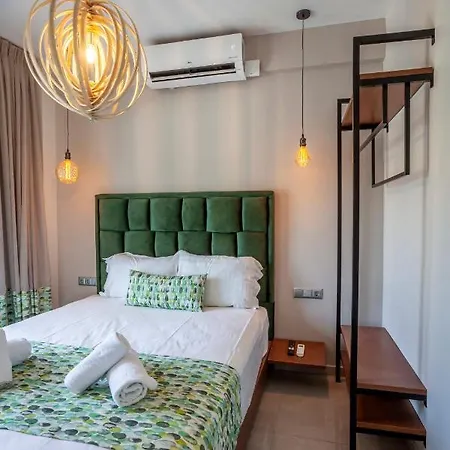 Olia Seaside 120m From The * Pefkochori