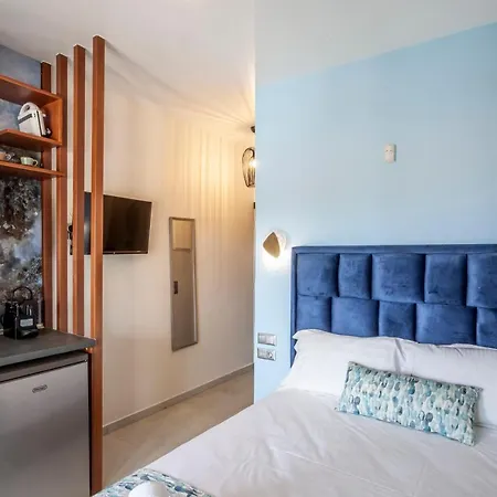 Olia Seaside 120m From The Apartment