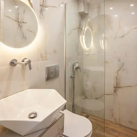 Olia Seaside 120m From The Pefkochori