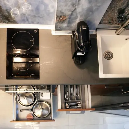 Apartment Olia Seaside 120m From The