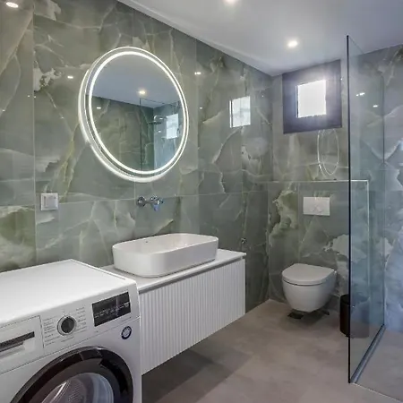 Апартаменты Olia Seaside 120m From The Пефкохори
