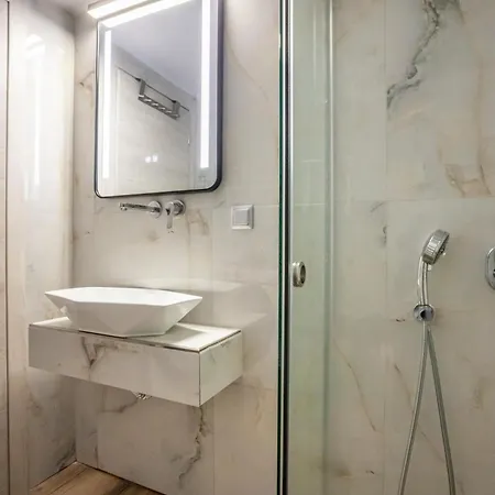 Апартаменты Olia Seaside 120m From The Пефкохори