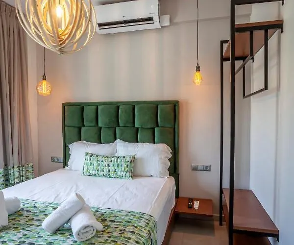 Olia Seaside 120m From The * Pefkochori