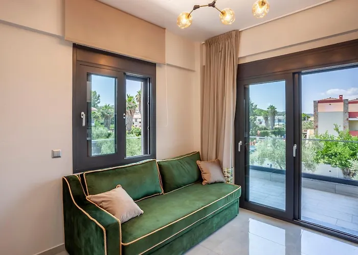 Olia Seaside 120m From The Apartament Pefkochori