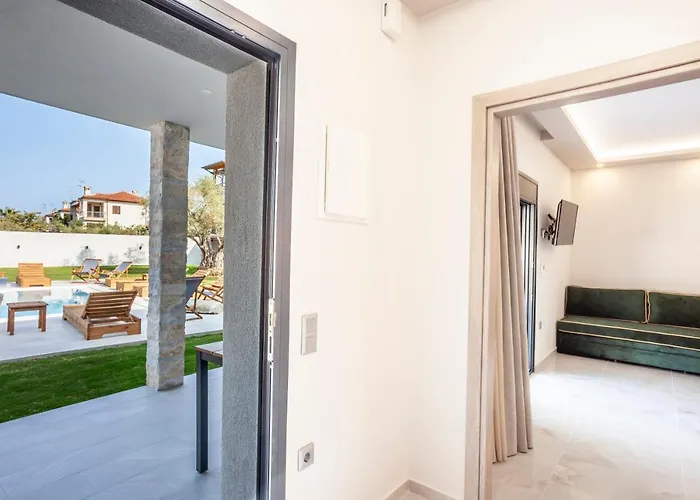 Olia Seaside 120m From The *